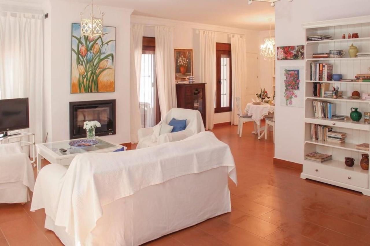 Fuentezuelas Pool Villa Sayalonga Екстериор снимка